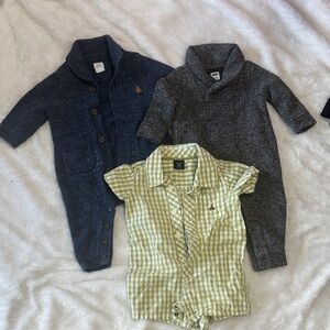 Baby gap / old navy 3-6 bundle sweaters and romper